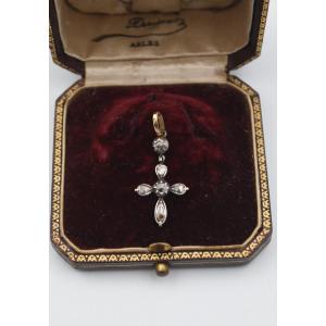 Antique Small Provençal Cross From Arles, Gold And Silver, Rose-cut Diamond
