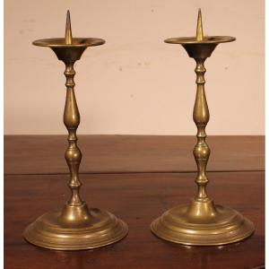 Pair Of Small Candlesticks In Bronze - 18th Century