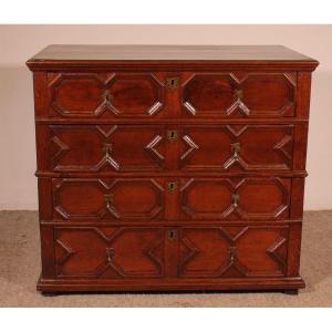 Jacobean Period Chest Of Drawers In Oak From The 17th Century