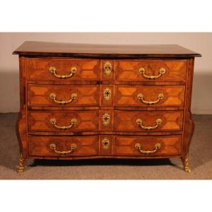 Mazarine Chest Of Drawers / Commode From The Beginning Of The 18th Century