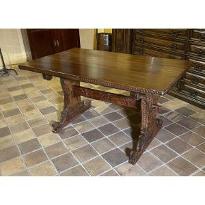 16th Century Italian Renaissance Walnut Table - Florence