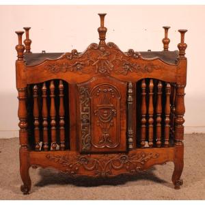 Provençal Bread Rack Called Panetière In Solid Walnut – 18th Century