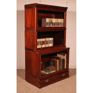 Globe Wernicke Mahogany Bookcase With 3 Large Elements And A Drawer