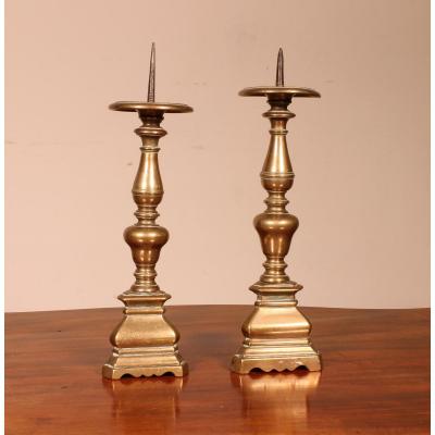Pair Of Bronze Candlesticks 17 ° Century Italy