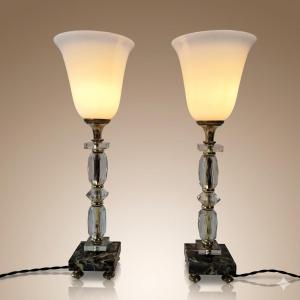 Pair Of Art Deco Modernist Cut Crystal And Opaline Mazda Lamps - Dans Le Goût d'Adnet