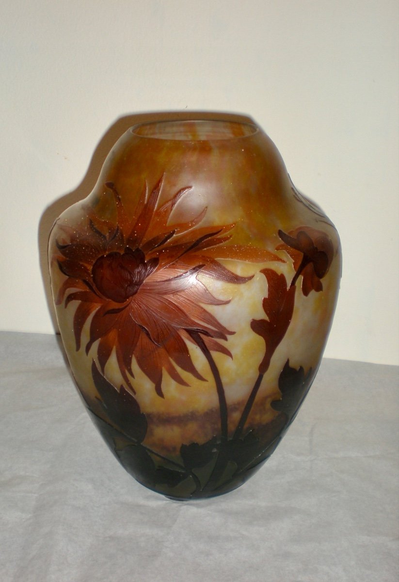 Chrysanthèmes - Vase Daum Nancy Art Nouveau