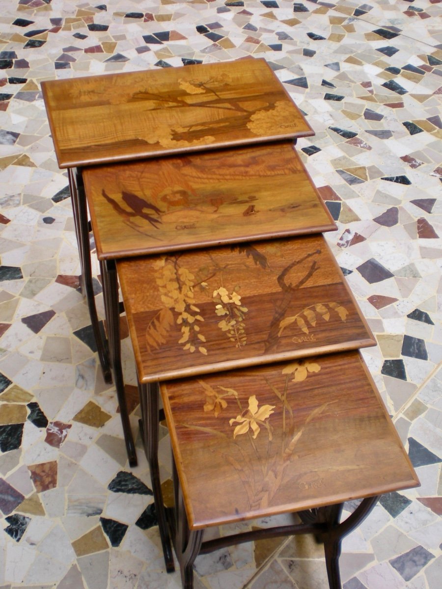 Set di tavolini a nido art nouveau firmati Gallè-photo-4