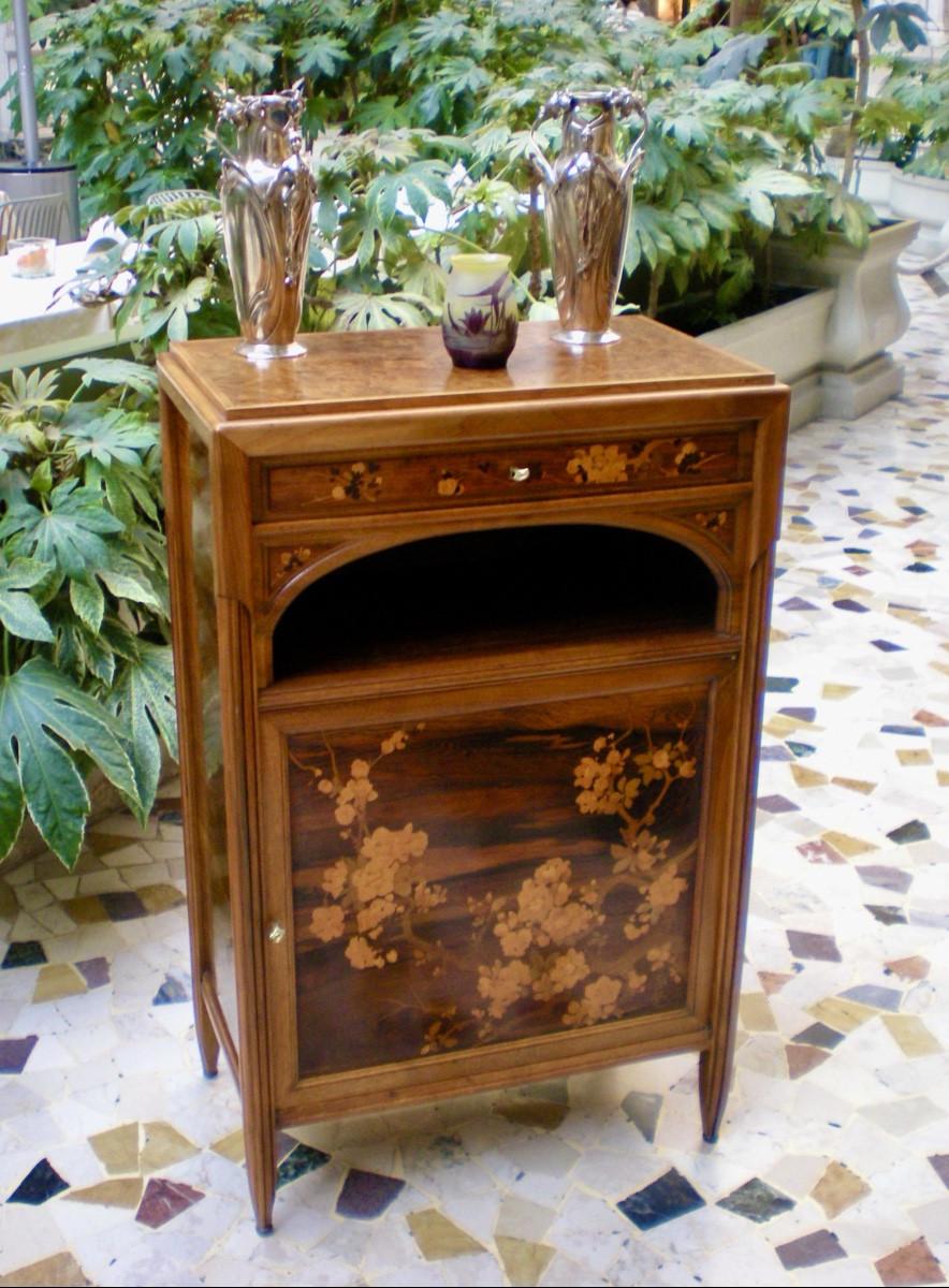 Ciliegio giapponese- Cabinet art nouveau Gallé