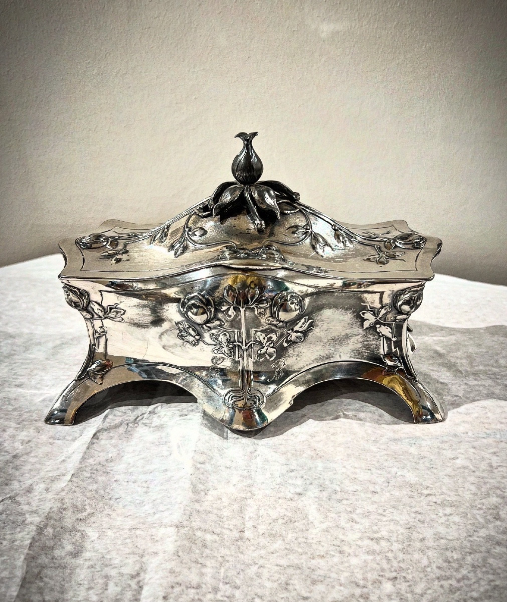 Rose - Cofanetto portagioie art nouveau W.M.F. 