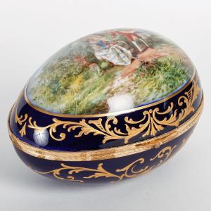 Porcelain Jewelry Box Limoge 