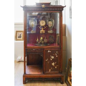 A Display Cabinet Attributed To Gabriel Viardot From The Late 19th Century 