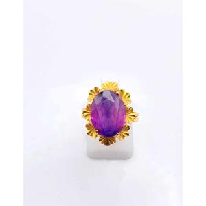 Vintage Yellow Gold & Amethyst Ring