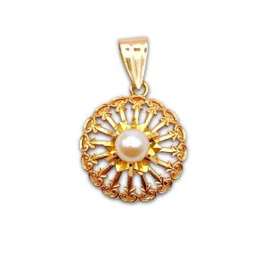 Vintage Yellow Gold & Cultured Pearl Pendant