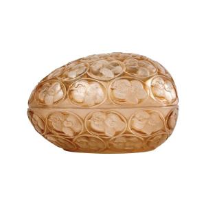 René Lalique: "chicks" Box 1929