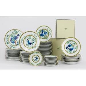 Hermès : ‘les Toucans’ Service Party -1986, 60 Pieces 