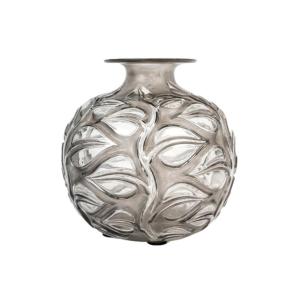 1926 - René Lalique (1860-1945), 'sophora' Vase