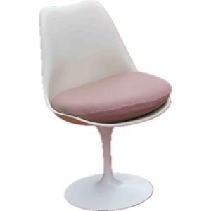 Eero Saarinen (1910–1961) & Knoll International (publisher) 6 Swivel Chairs