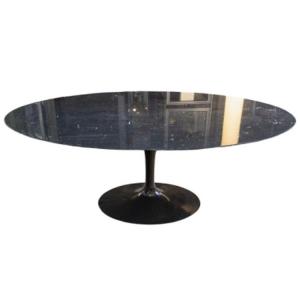 Eero Saarinen & Knoll International: “tulip” Table, Marquina Marble And Black Rilsan.