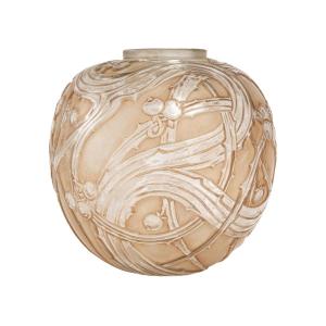 Lalique Vase "berries"