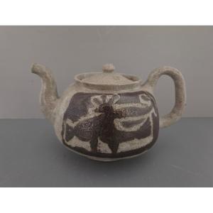 Yoland Cazenove - Modeled Ceramic Teapot