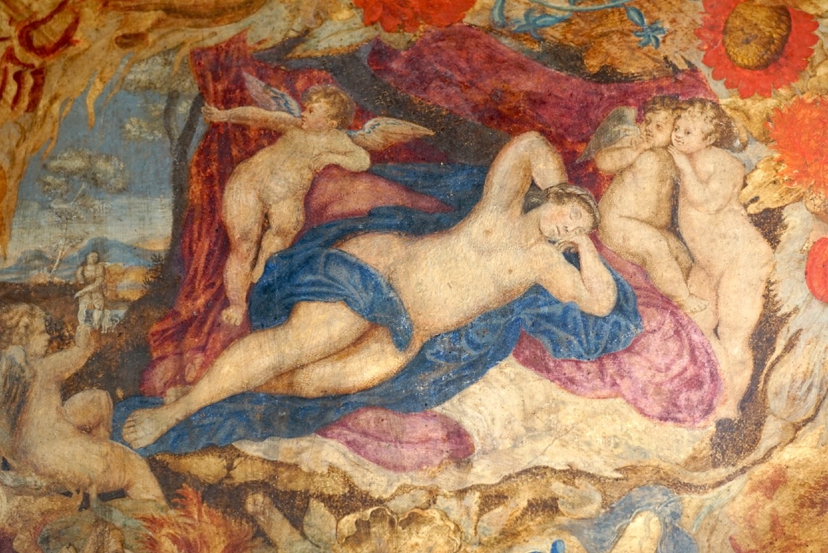 VENERE DORMIENTE CON PUTTI IN UNA GHIRLANDA FLOREALE-photo-4