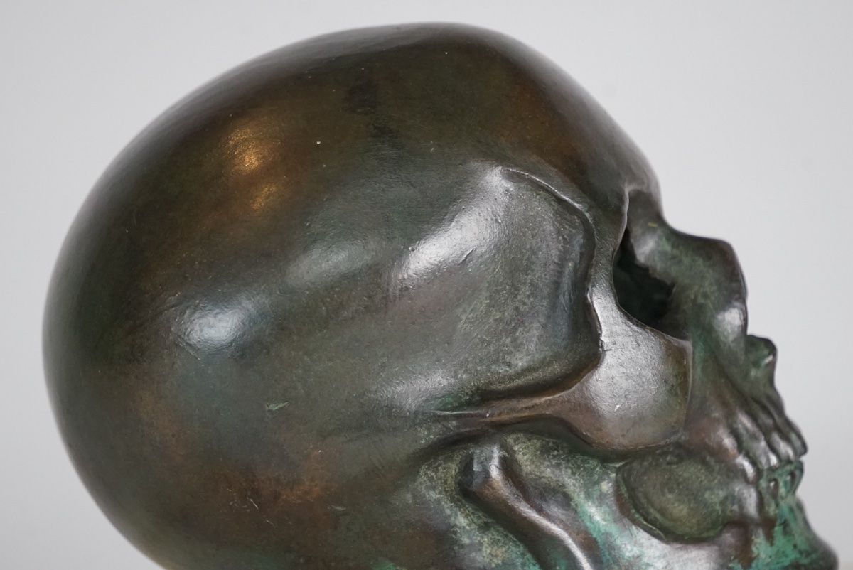 Imponente Scultura Memento Mori in Bronzo Cavo con Patina Verdigris (12 cm)-photo-4