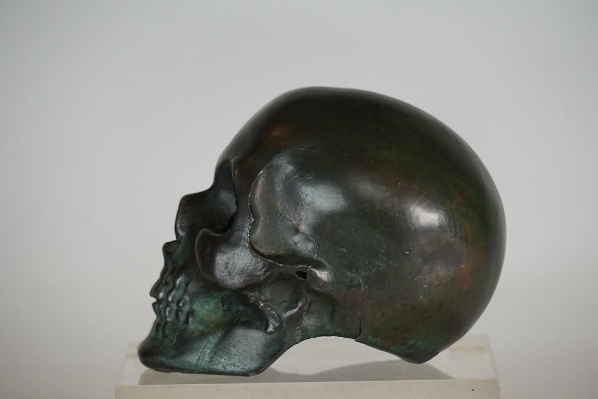 Imponente Scultura Memento Mori in Bronzo Cavo con Patina Verdigris (12 cm)-photo-6
