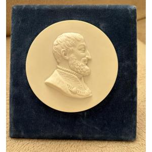 Sèvres Medallion