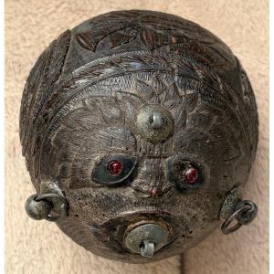 Engraved And Sculpted Coconut , First Part Of The 19th Century