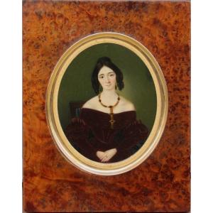 French Miniature On Ivory, Mid-19th Century. Portrait Of A Young Woman.