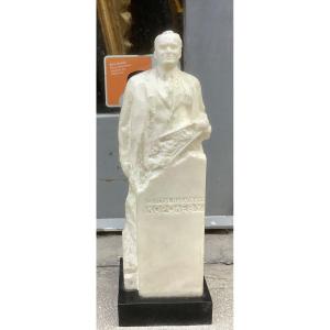 Alabaster Sculpture Of Lead Soviet Rocket Engineer From 1950-1960s, Chef Of First In The World Rocket Into Space With Yuri Gagarin On Board