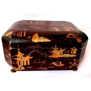 Box Stamped By A. Giroux Paris, Lacquer With Chinese Patterns, XIX