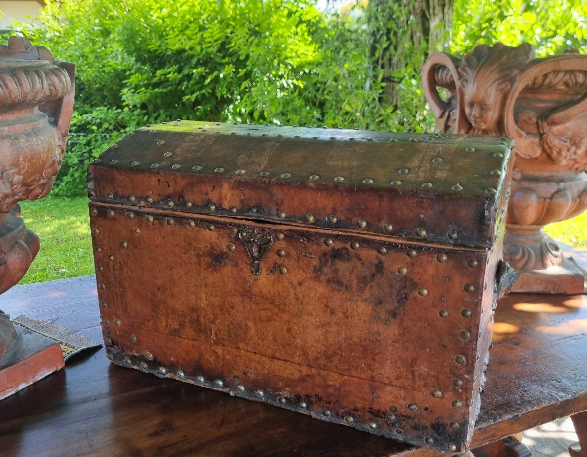 Bauletto da Carrozza del 600 in pelle con borchie-photo-3