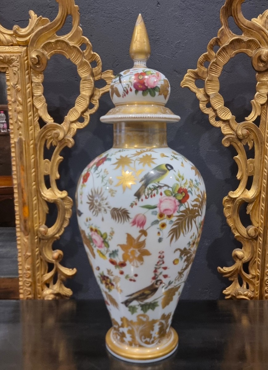 Vaso in vetro opalino Wilhelm Hofmann fine '800: eleganza e raffinatezza senza tempo-photo-3