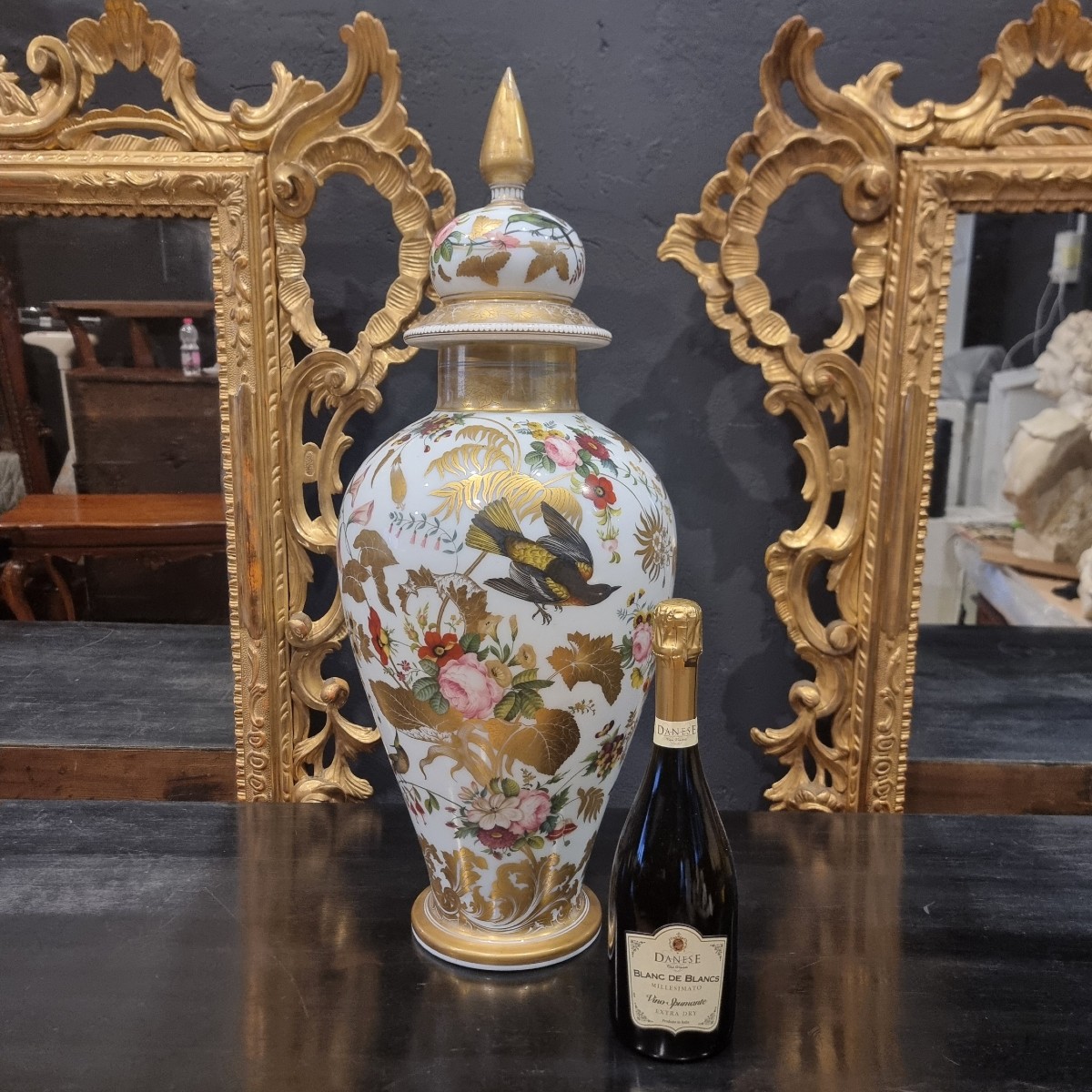 Vaso in vetro opalino Wilhelm Hofmann fine '800: eleganza e raffinatezza senza tempo-photo-7