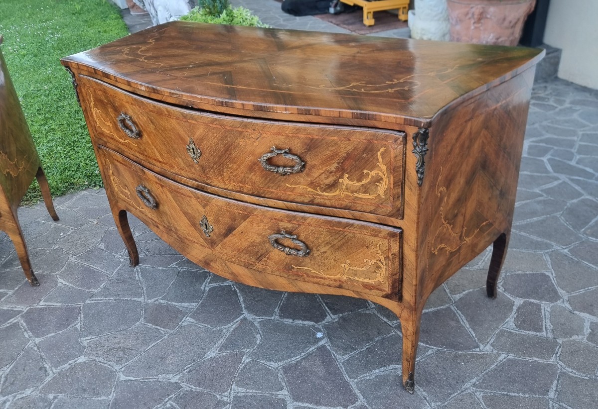 Coppia di cassettoni Lombardi noce del 700 con intarsi bois de rose -photo-3