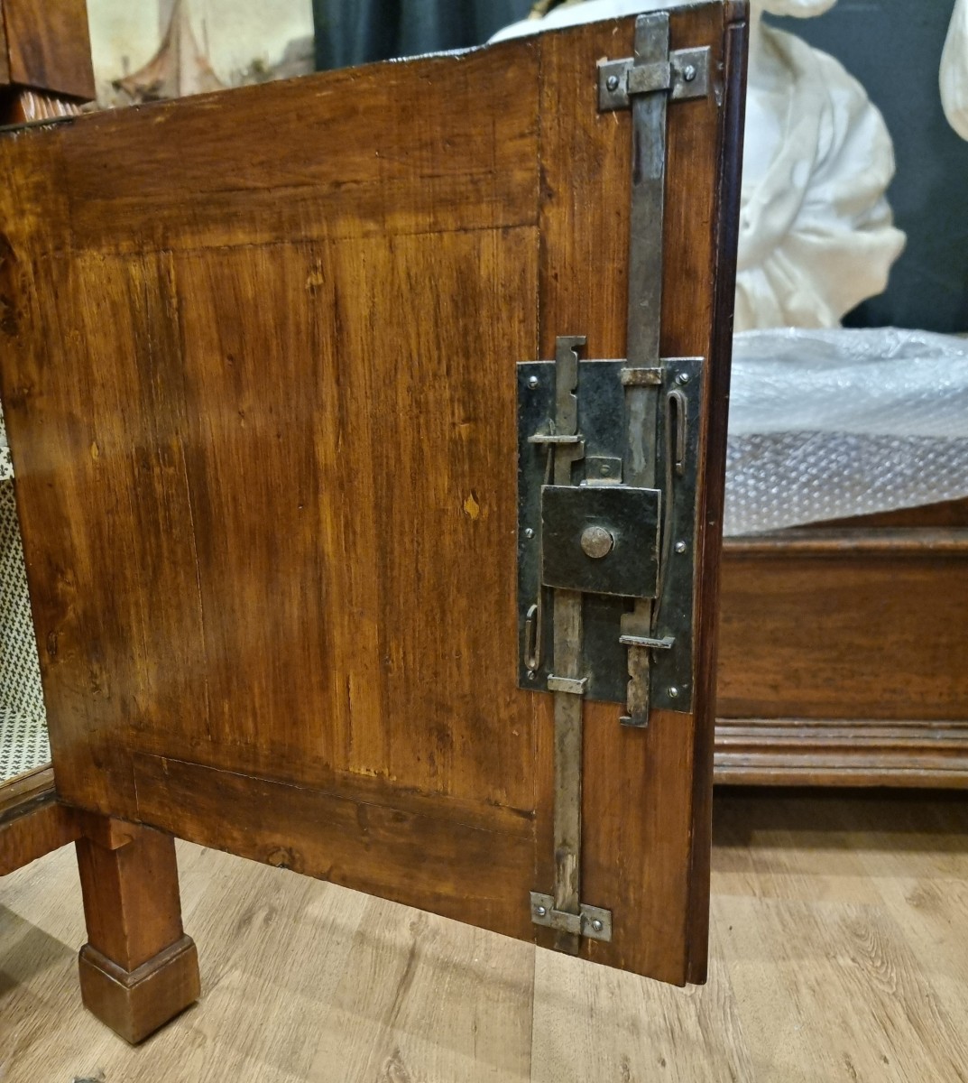 Coppia di credenze Impero 1820 lastronato in legno di fiamma di noce-photo-3