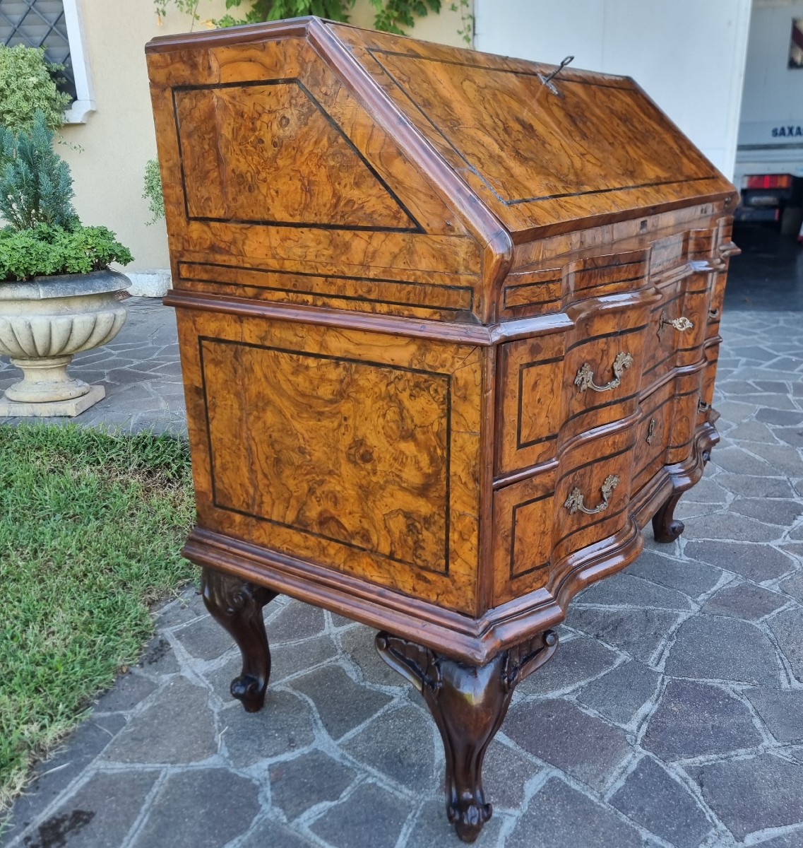 Ribalta del 700 in radica di noce Luigi XV Venezia: un capolavoro di eleganza-photo-3