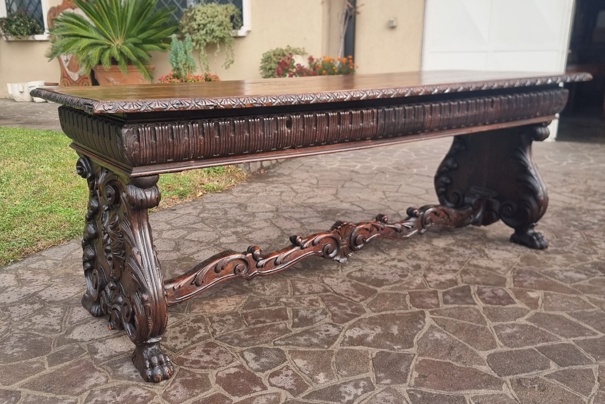 Tavolo 800 in noce da refettorio eclettico