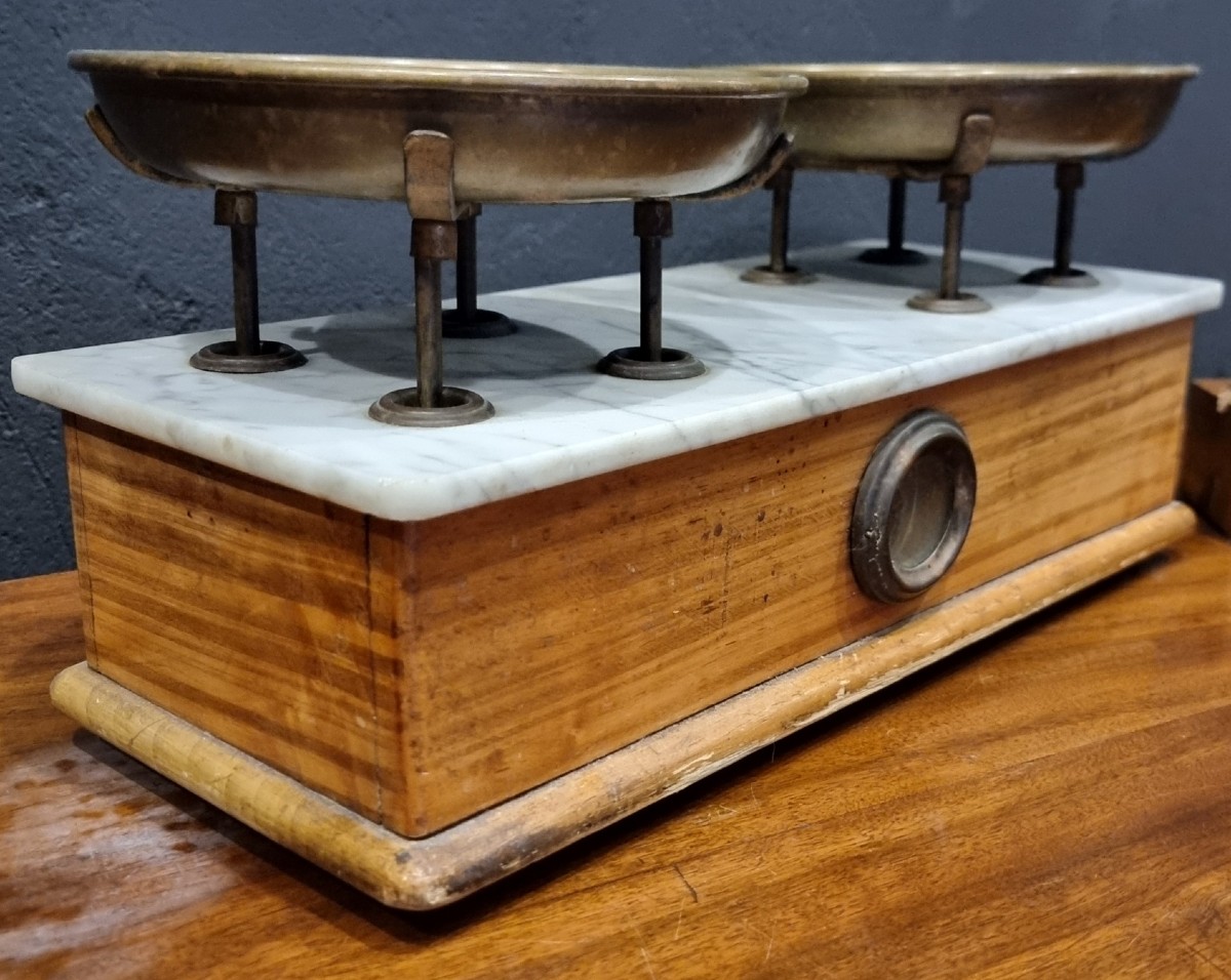 Bilancia 800 con coperchio in marmo-photo-4