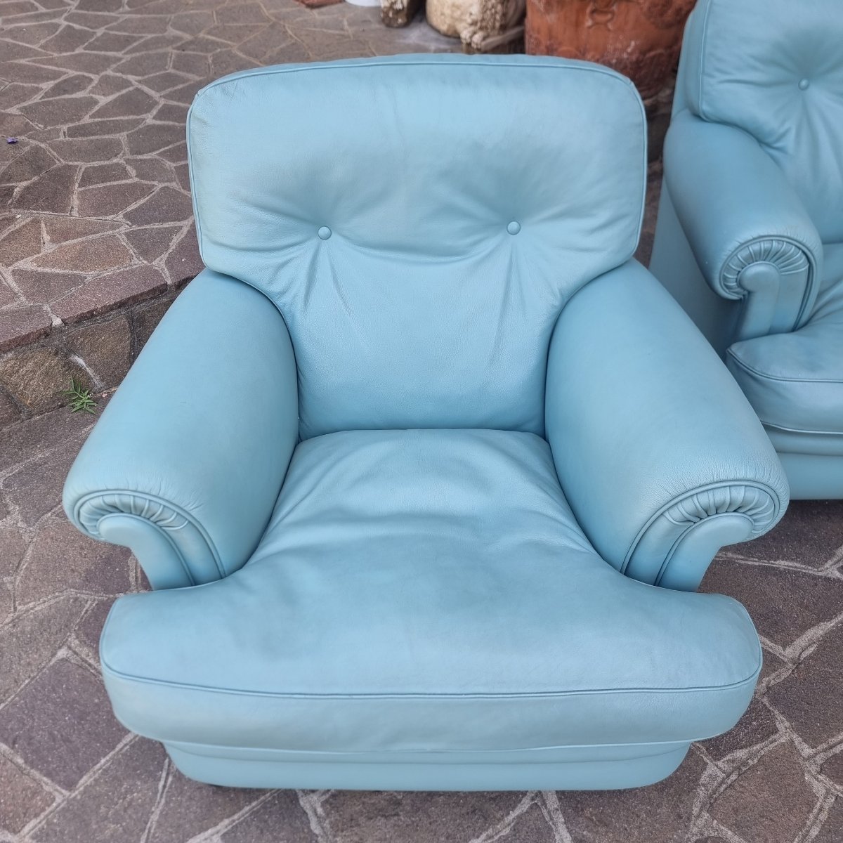 Coppia poltrone azzurre Frau in pelle azzurra 1970-photo-4