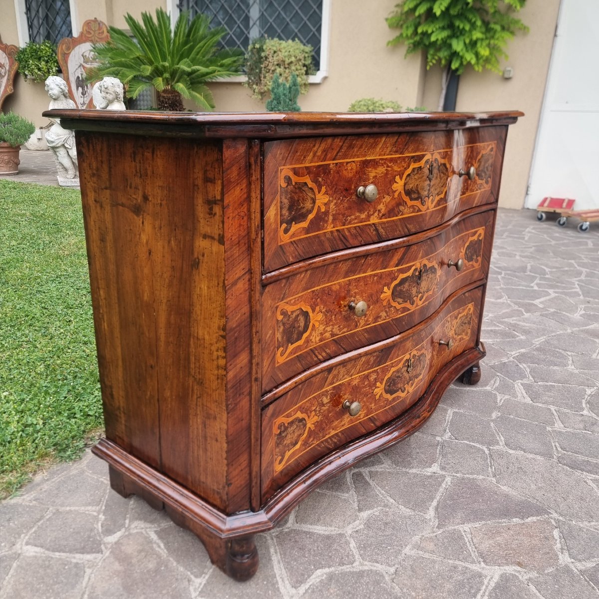 Cassettone lombardo fine 600 in noce con intarsi-photo-4