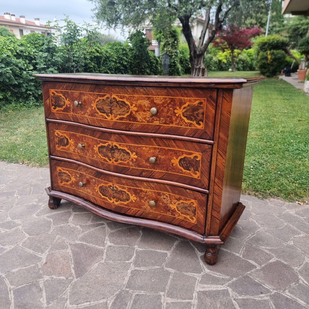 Cassettone lombardo fine 600 in noce con intarsi-photo-2