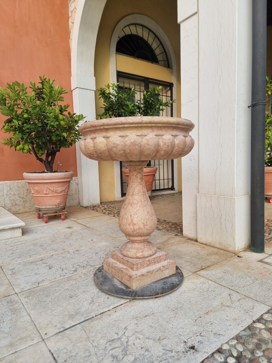 Coppia di acquasantiere del 900 in marmo rosa di Verona-photo-1