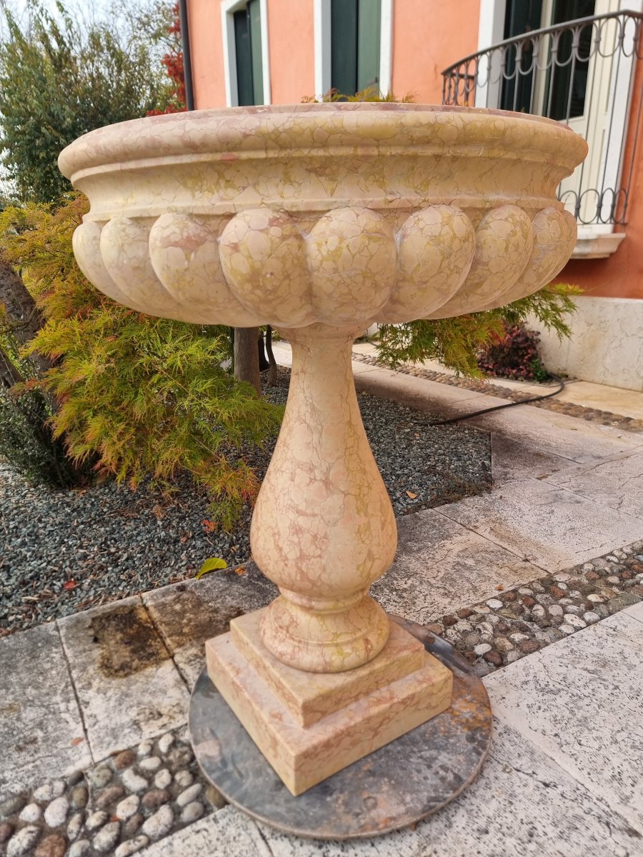 Coppia di acquasantiere del 900 in marmo rosa di Verona-photo-4