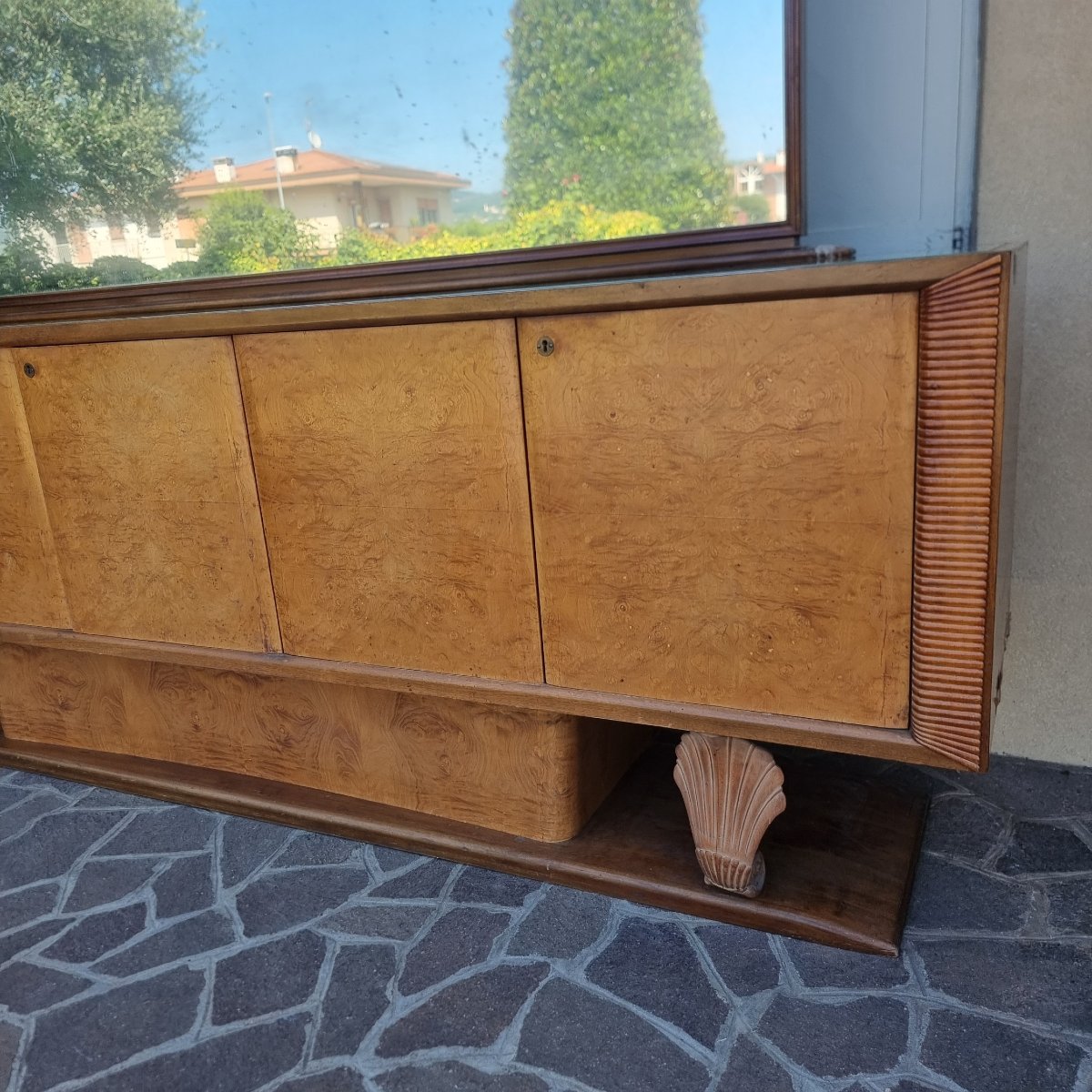 Credenza 1940/50 in radica di tuia e legno d’acero Decò con specchiera-photo-1