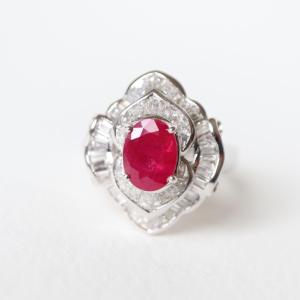 18 Carat Gold Diamond And Ruby Ring