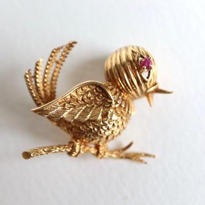 Mellerio Bird Brooch In 18 Kt Yellow Gold And Ruby