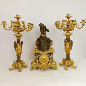 Pendulum Bronze Siege Alphonse Giroux