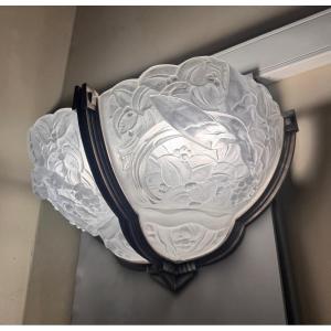 Pair Of Art Deco Corner Wall Deco Genet And Michon (cat: Applique Art Deco 1930)